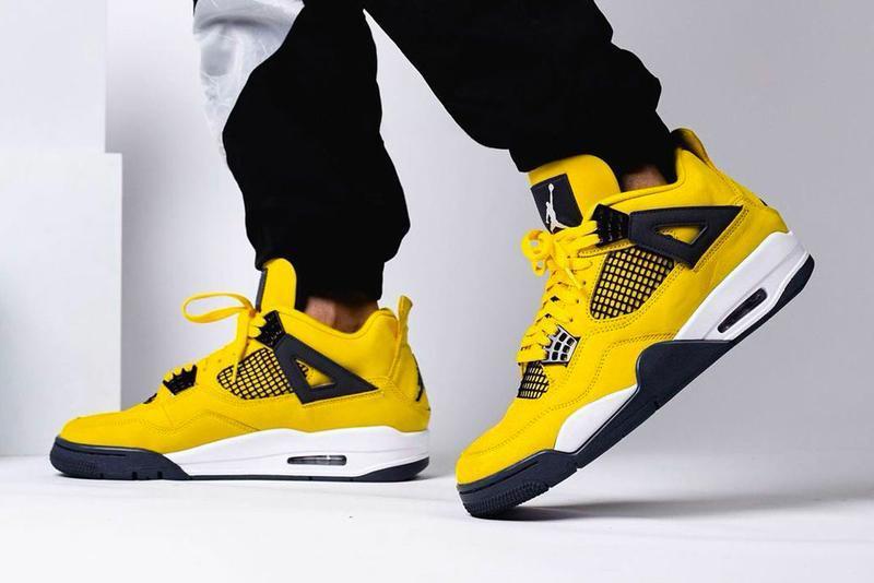 Jordan 4 (Yellow & Black)